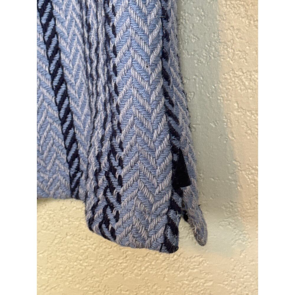Gap Mens Textured Woven Shirt Size Large Blue Vertical Stripe Camp Shirt Summer - Picture 6 of 9